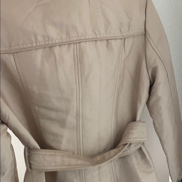 Jacket - Picture 4 of 4